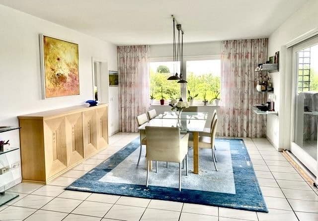 Prodej domu 270 m², pozemek 776 m², Weisenheim am Berg, Porýní-Falc Prodej domu 270 m², pozemek 776 m², Weisenheim am Berg, Porýní-Falc