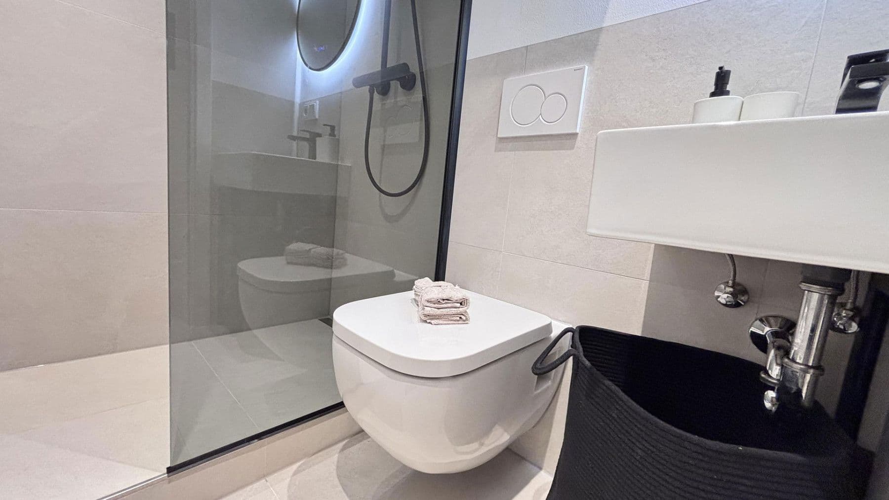 Prodej bytu 5+1 74 m², Annette-Kolb-Anger 5, München, Bavorsko Prodej bytu 5+1 74 m², Annette-Kolb-Anger 5, München, Bavorsko