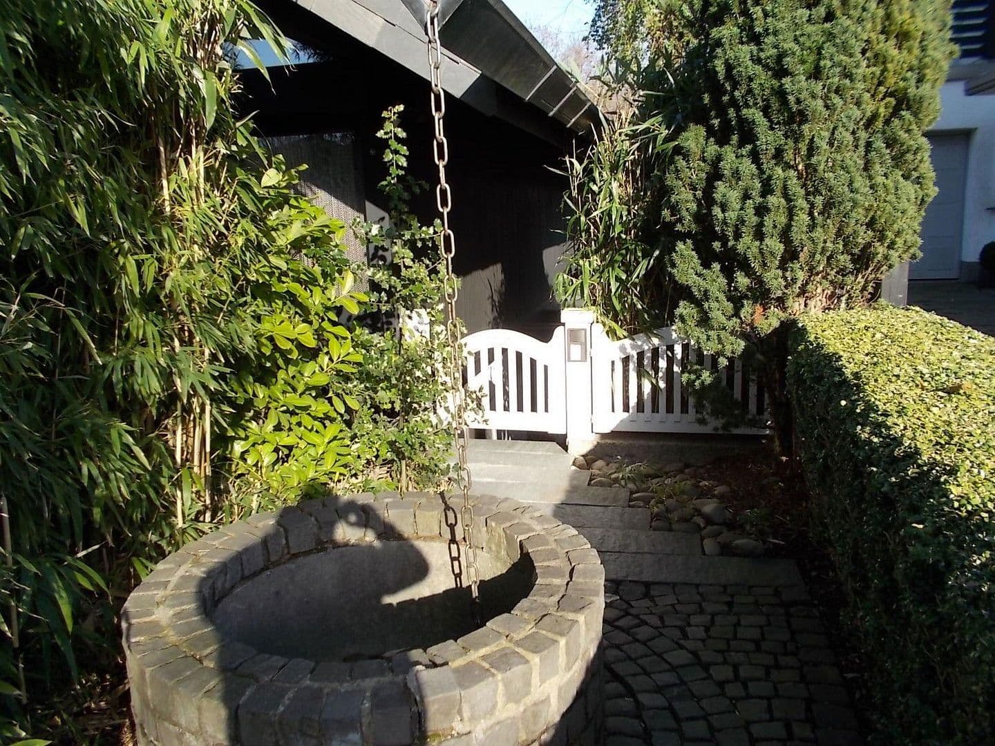 Pronájem bytu 2+1 63 m², Essen, Severní Porýní-Vestfálsko Pronájem bytu 2+1 63 m², Essen, Severní Porýní-Vestfálsko