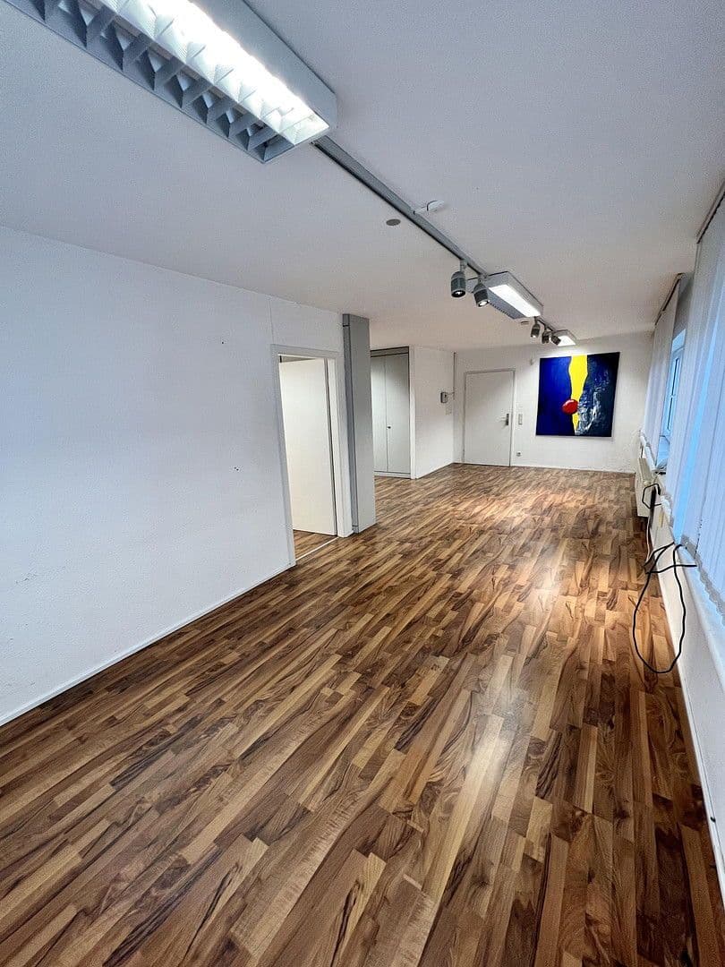 Pronájem kanceláře 175 m², Eichenweg 19, Schwetzingen, Bádensko-Württembersko Pronájem kanceláře 175 m², Eichenweg 19, Schwetzingen, Bádensko-Württembersko