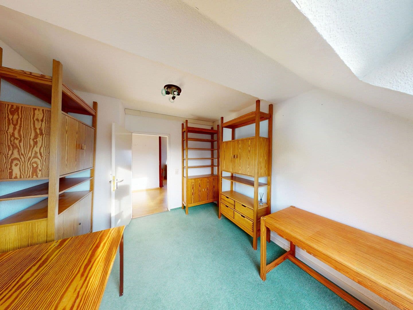 Prodej domu 343 m², pozemek 971 m², Braunschweig, Dolní Sasko Prodej domu 343 m², pozemek 971 m², Braunschweig, Dolní Sasko