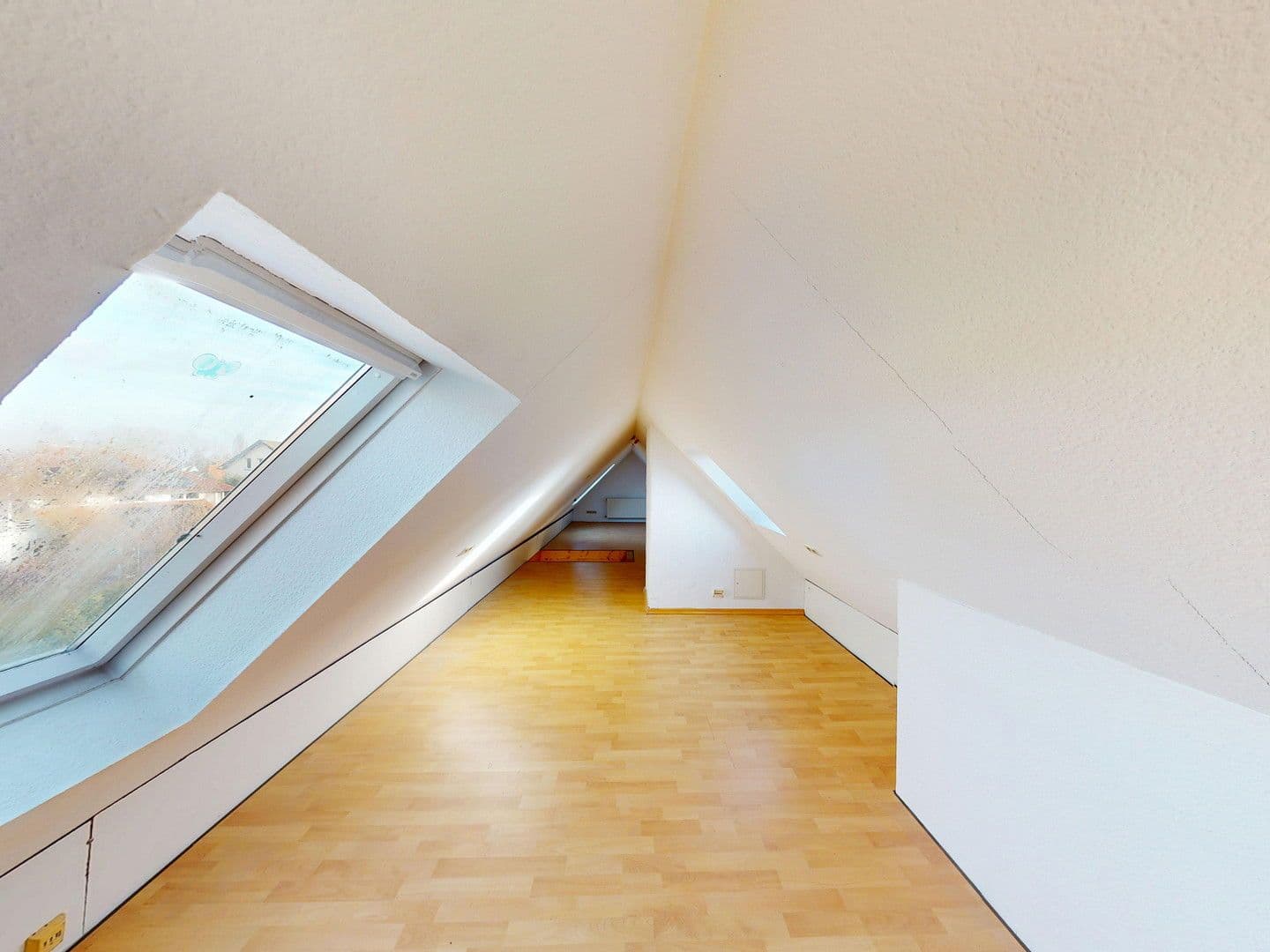 Prodej domu 343 m², pozemek 971 m², Braunschweig, Dolní Sasko Prodej domu 343 m², pozemek 971 m², Braunschweig, Dolní Sasko