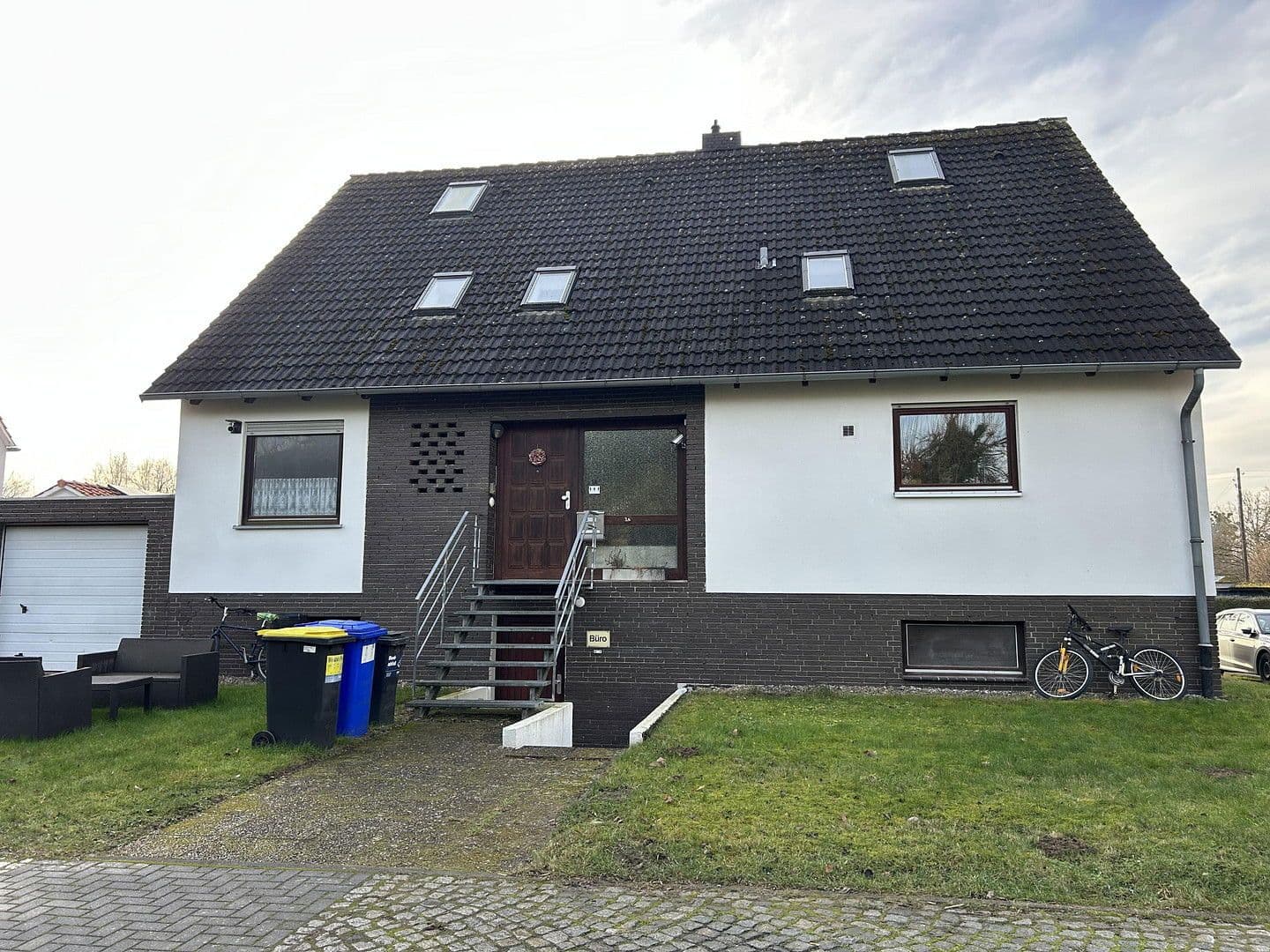 Prodej domu 343 m², pozemek 971 m², Braunschweig, Dolní Sasko Prodej domu 343 m², pozemek 971 m², Braunschweig, Dolní Sasko