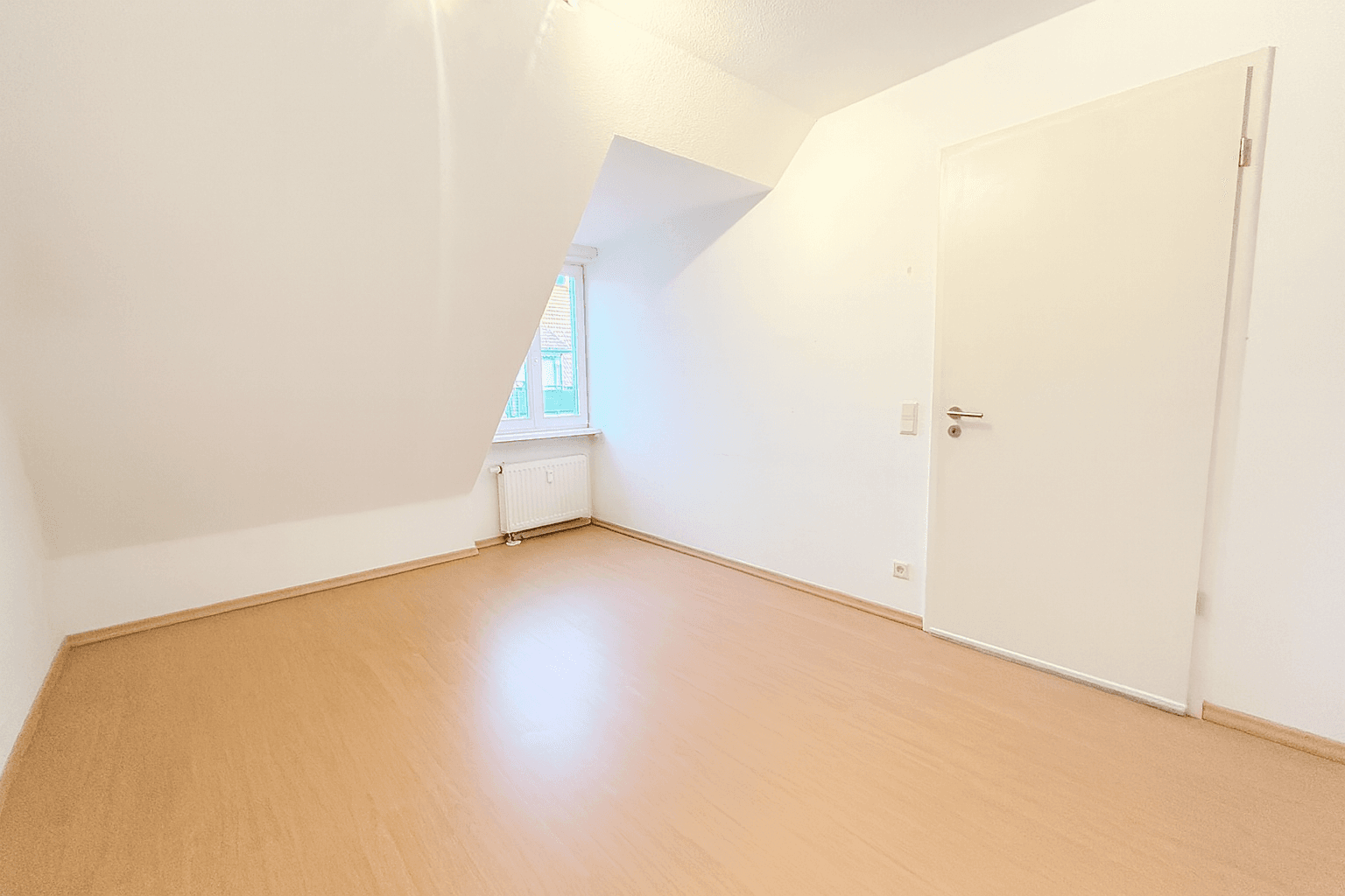 Pronájem bytu 3+1 87 m², Waldblick 10, Ludwigsfelde, Braniborsko Pronájem bytu 3+1 87 m², Waldblick 10, Ludwigsfelde, Braniborsko