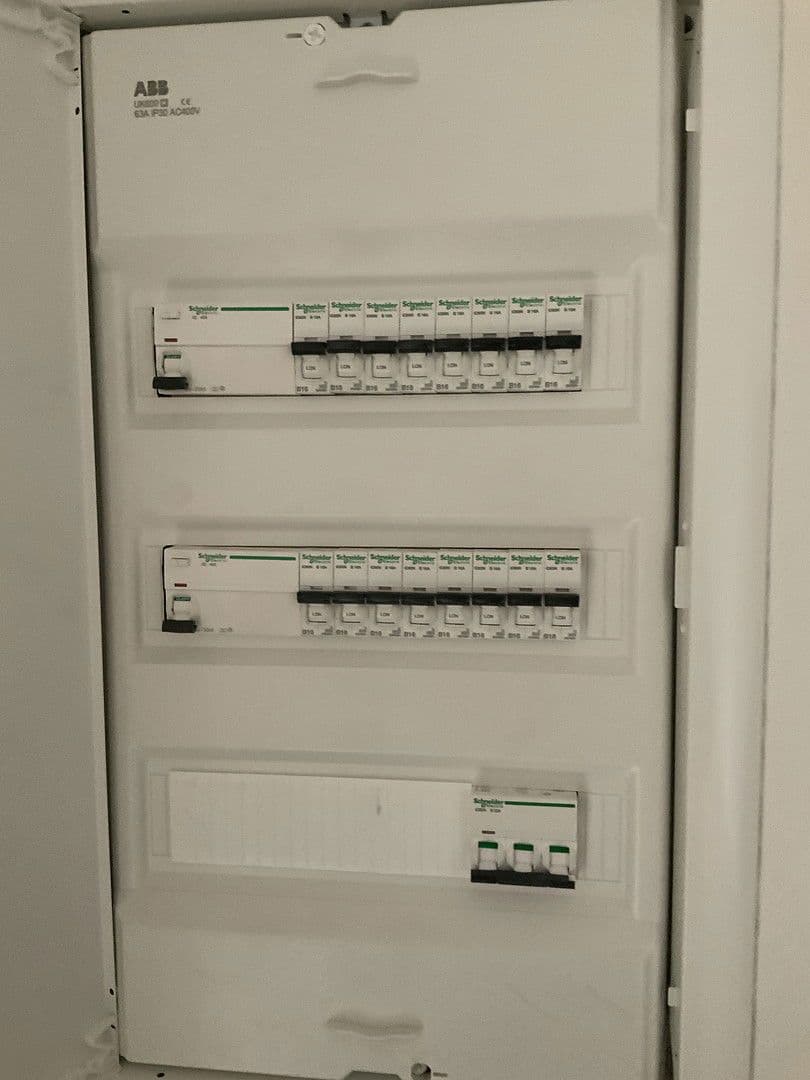 Pronájem bytu 3+1 84 m², Ahornweg 4-18, Hamm (Sieg), Porýní-Falc Pronájem bytu 3+1 84 m², Ahornweg 4-18, Hamm (Sieg), Porýní-Falc