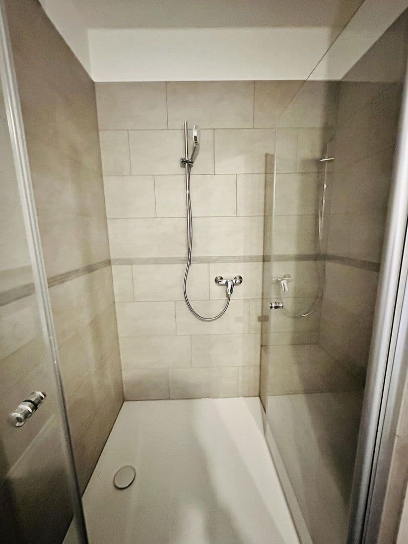 Pronájem bytu 2+1 52 m², Parkstr 15, Berlin, Berlín Pronájem bytu 2+1 52 m², Parkstr 15, Berlin, Berlín