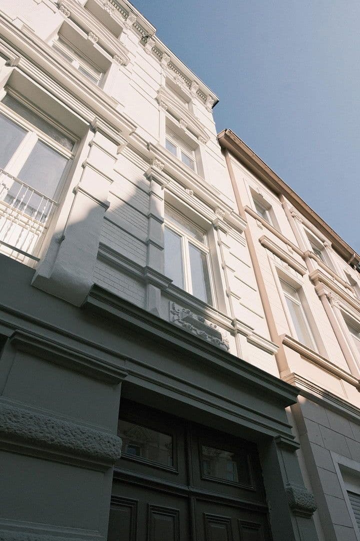 Prodej bytu 5+1 132 m², Viktoriastraße 35, Cáchy, Severní Porýní-Vestfálsko Prodej bytu 5+1 132 m², Viktoriastraße 35, Cáchy, Severní Porýní-Vestfálsko