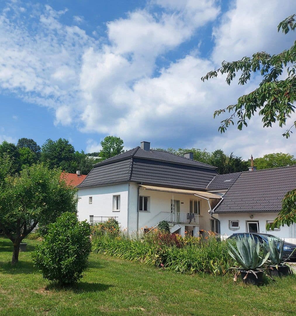 Prodej domu 86 m², pozemek 2.163 m², Sieggraben, Hradsko Prodej domu 86 m², pozemek 2.163 m², Sieggraben, Hradsko