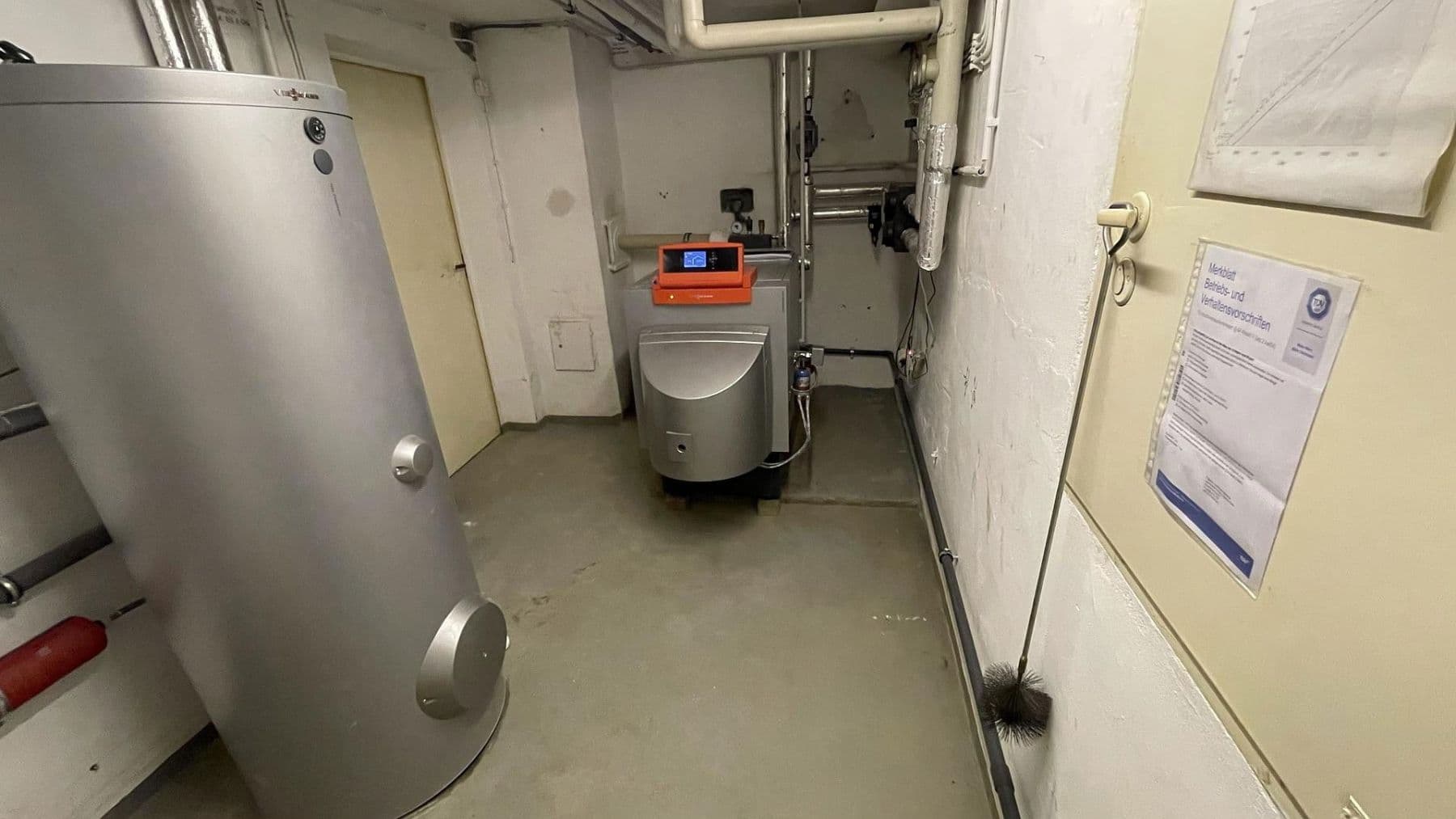 Prodej domu 248 m², pozemek 998 m², Krautgartenweg 3, Neckargemünd, Bádensko-Württembersko Prodej domu 248 m², pozemek 998 m², Krautgartenweg 3, Neckargemünd, Bádensko-Württembersko