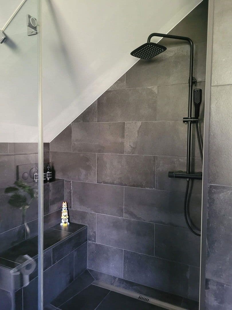 Prodej domu 241 m², pozemek 605 m², Seeheim-Jugenheim, Hessen Prodej domu 241 m², pozemek 605 m², Seeheim-Jugenheim, Hessen