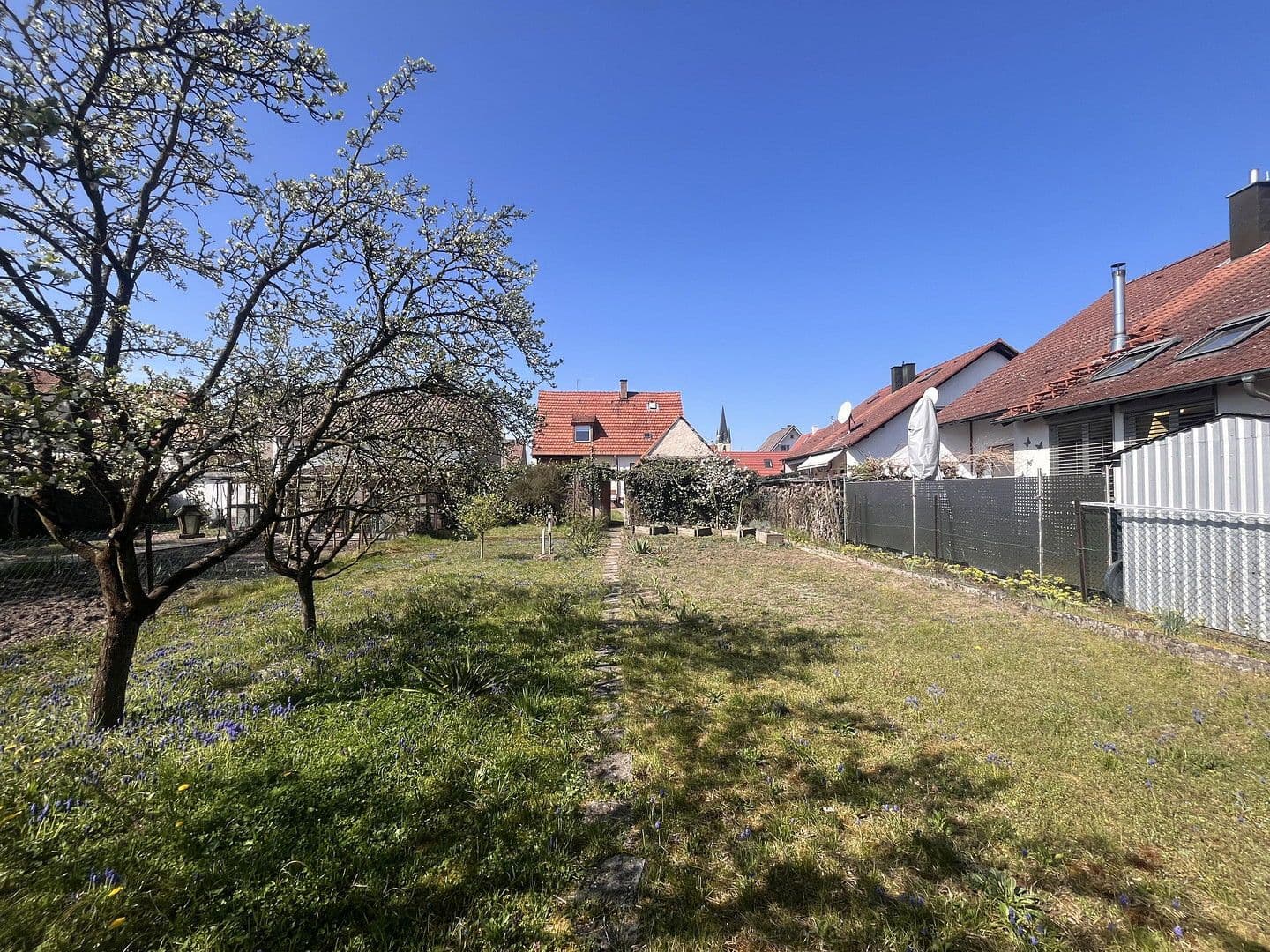 Prodej domu 120 m², pozemek 600 m², Hambrücken, Bádensko-Württembersko Prodej domu 120 m², pozemek 600 m², Hambrücken, Bádensko-Württembersko