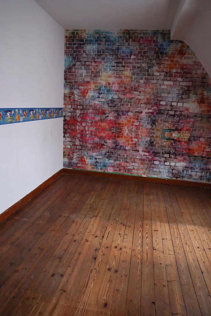 Prodej domu 120 m², pozemek 600 m², Hambrücken, Bádensko-Württembersko Prodej domu 120 m², pozemek 600 m², Hambrücken, Bádensko-Württembersko