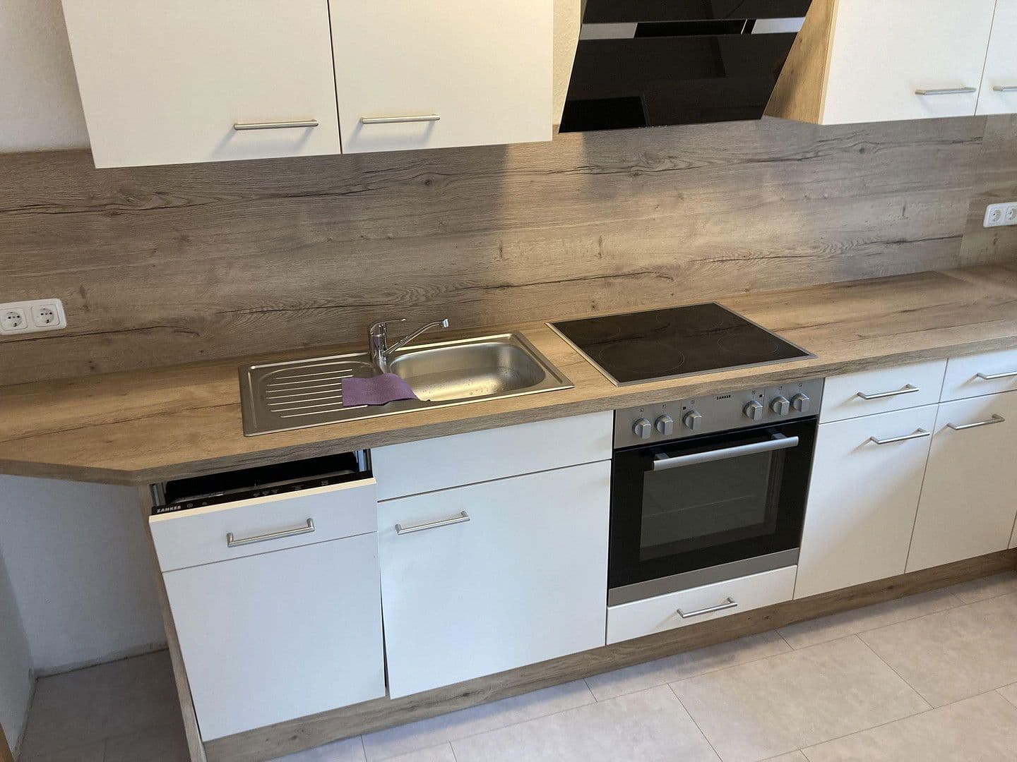 Pronájem bytu 2+1 53 m², Feldstr. 1d, Gerstungen, Durynsko Pronájem bytu 2+1 53 m², Feldstr. 1d, Gerstungen, Durynsko