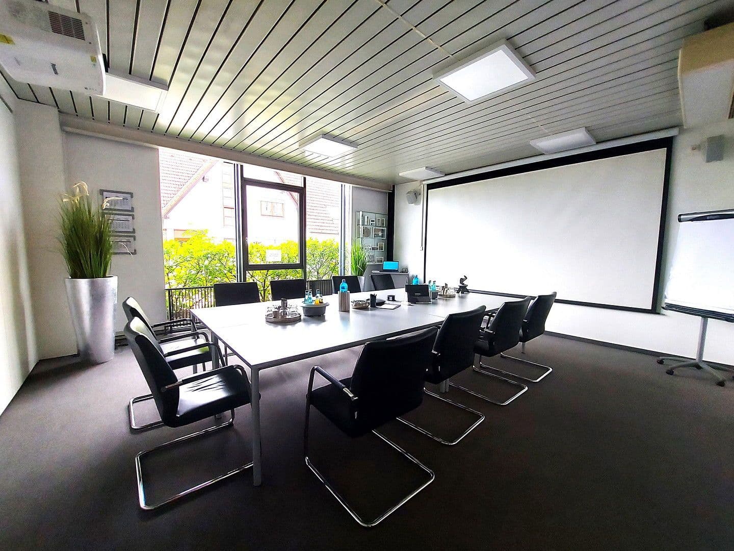 Pronájem kanceláře 840 m², Siemensstr. 26, Alzenau, Bavorsko Pronájem kanceláře 840 m², Siemensstr. 26, Alzenau, Bavorsko