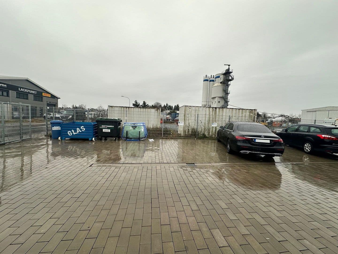 Pronájem nebytového prostoru 70 m², Griesheim, Hessen Pronájem nebytového prostoru 70 m², Griesheim, Hessen