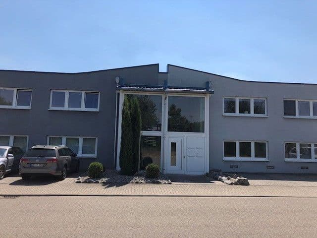 Pronájem kanceláře 80 m², Schwetzingen, Bádensko-Württembersko Pronájem kanceláře 80 m², Schwetzingen, Bádensko-Württembersko