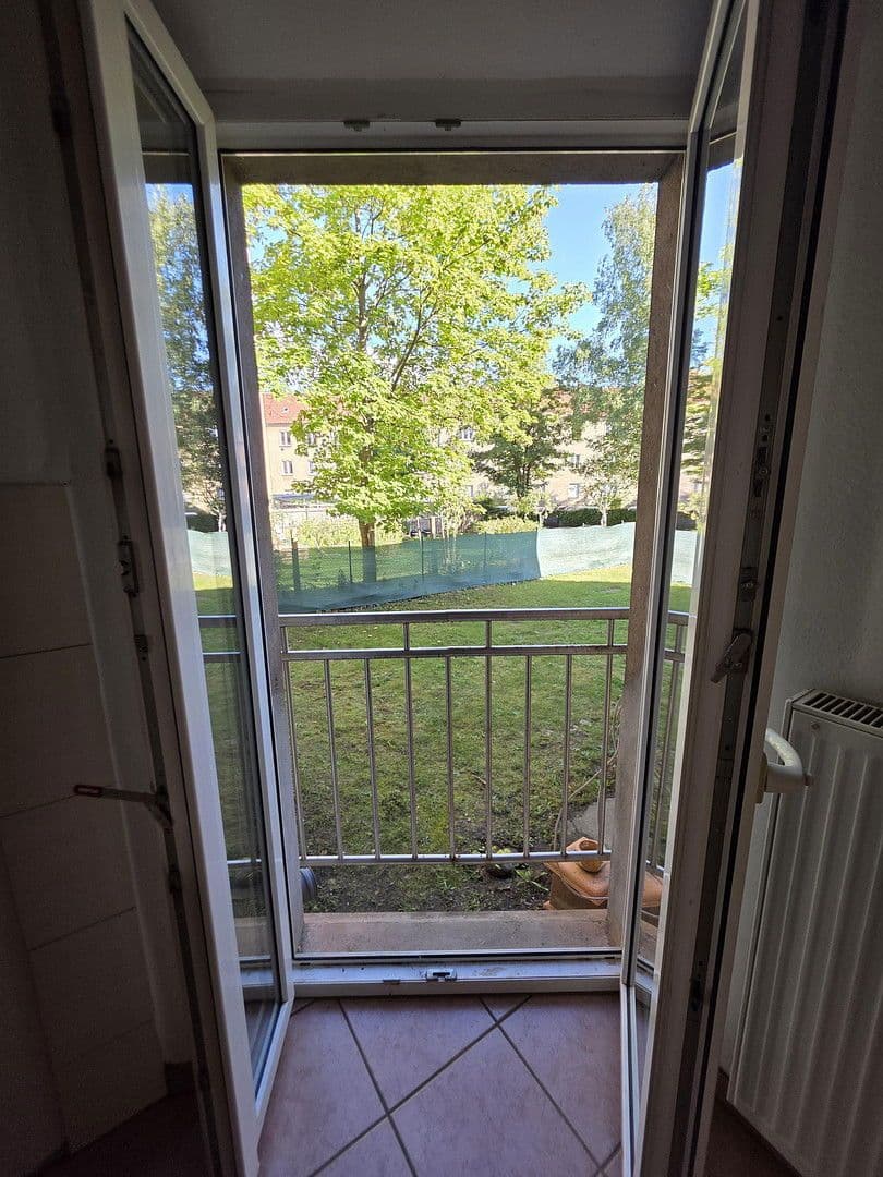 Pronájem bytu 3+1 90 m², Eisenbahnstraße 19, Eberswalde, Braniborsko Pronájem bytu 3+1 90 m², Eisenbahnstraße 19, Eberswalde, Braniborsko