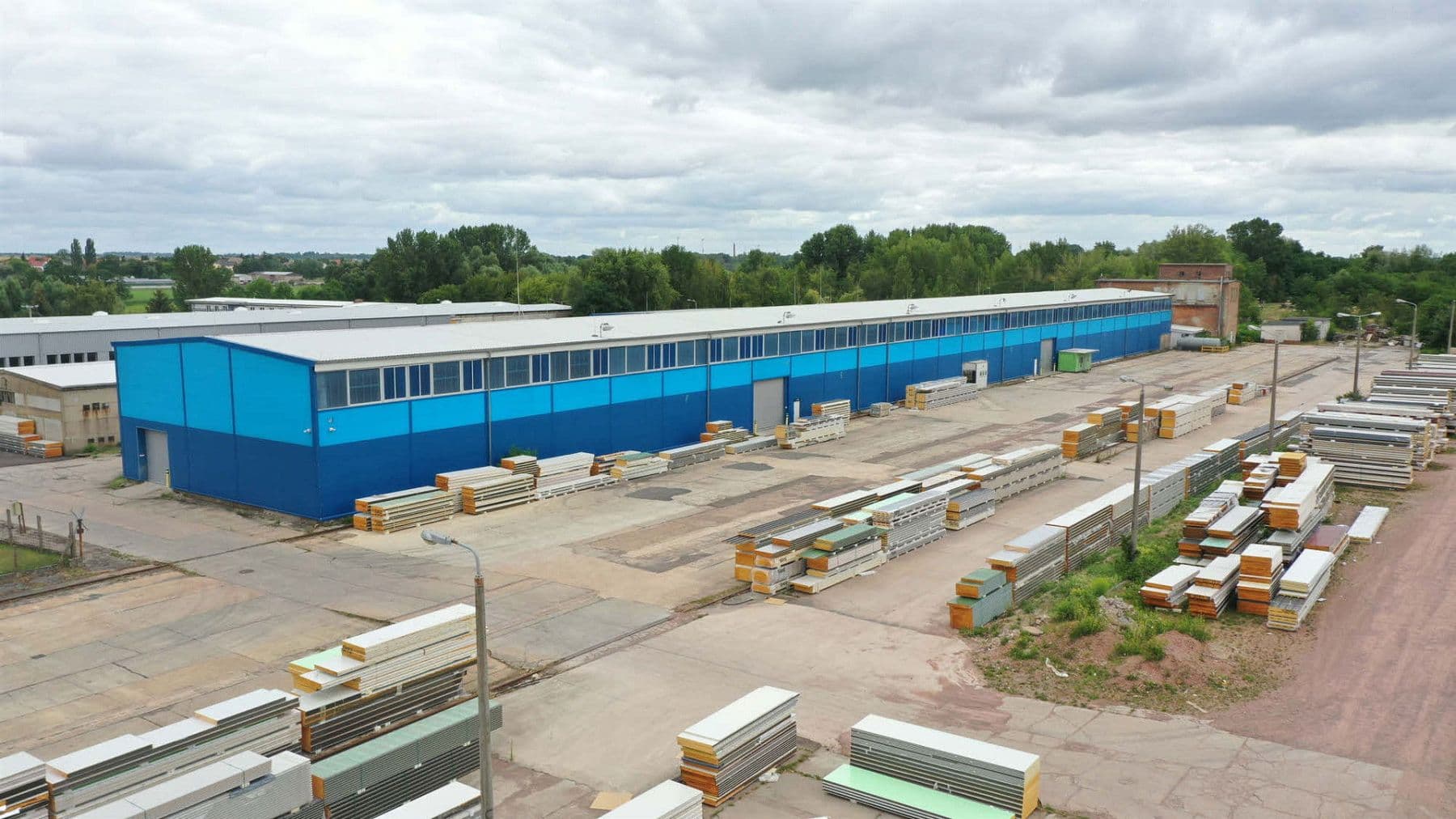 Prodej nebytového prostoru 91.101 m², Wettin-Löbejün, Sasko-Anhaltsko Prodej nebytového prostoru 91.101 m², Wettin-Löbejün, Sasko-Anhaltsko