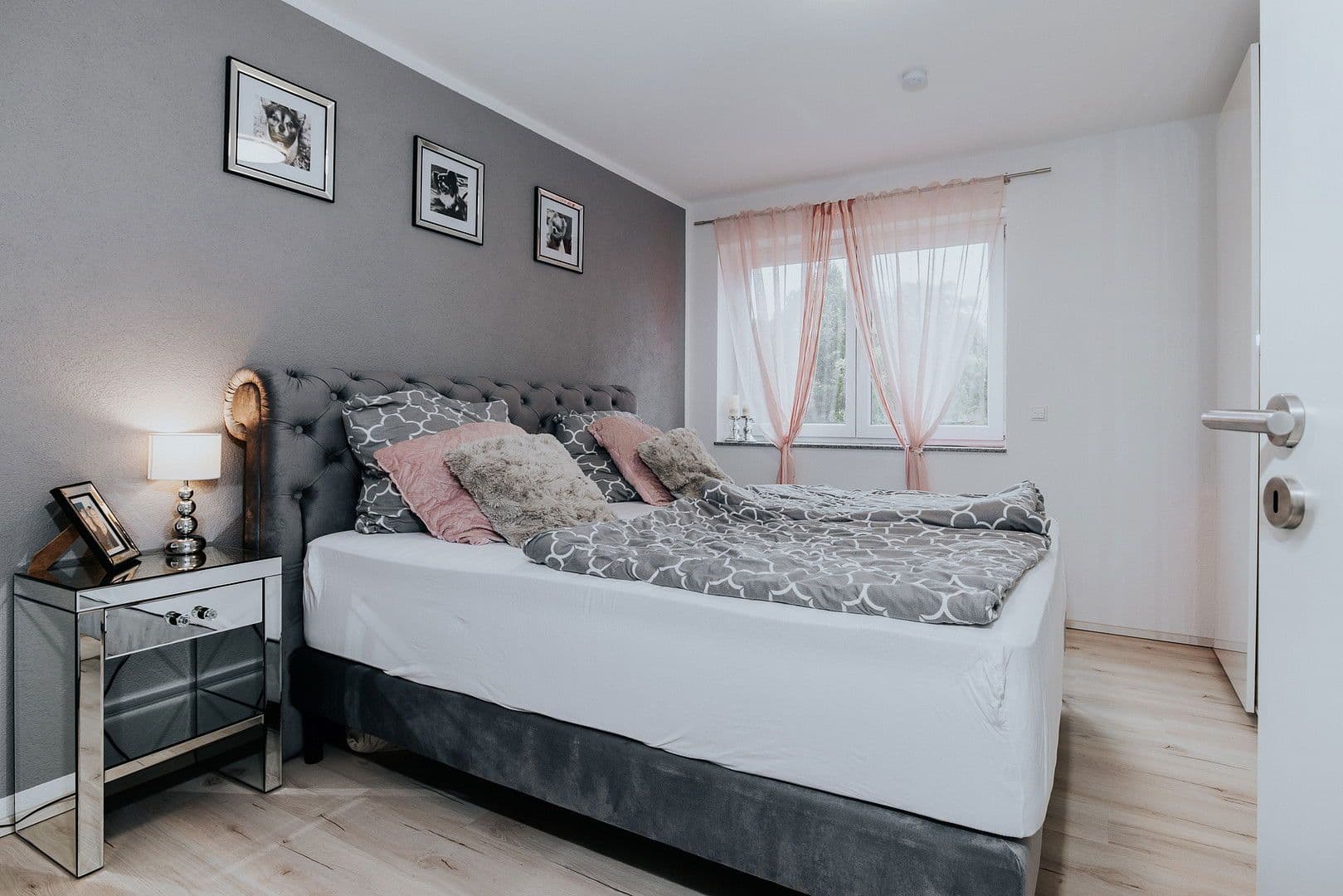 Pronájem bytu 3+1 107 m², Lahr/Schwarzwald, Bádensko-Württembersko Pronájem bytu 3+1 107 m², Lahr/Schwarzwald, Bádensko-Württembersko