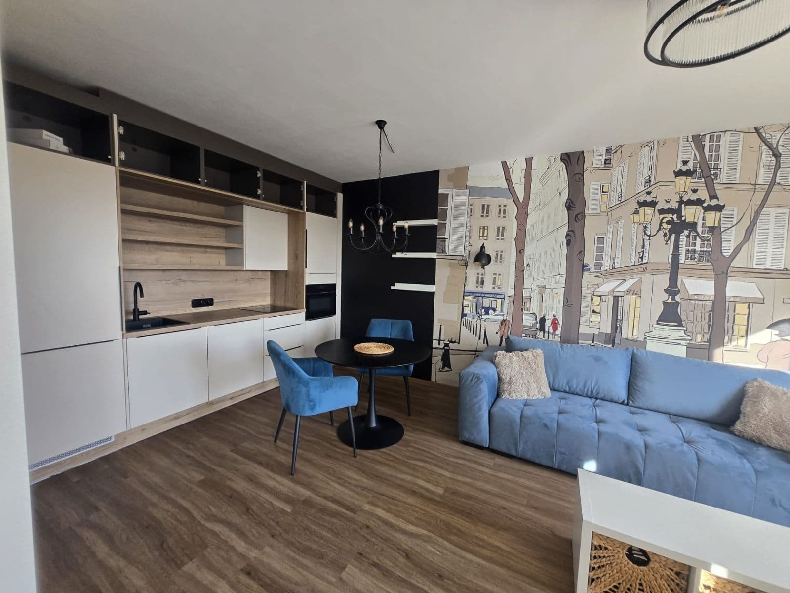 Pronájem bytu 1+kk 52 m², Na Zlaté stoce, České Budějovice, Jihočeský kraj Pronájem bytu 1+kk 52 m², Na Zlaté stoce, České Budějovice, Jihočeský kraj