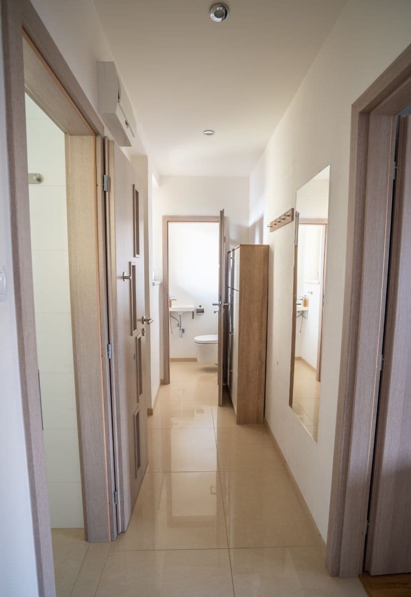 Prodej bytu 2+kk 44 m², Jičínská, Praha, Praha Prodej bytu 2+kk 44 m², Jičínská, Praha, Praha