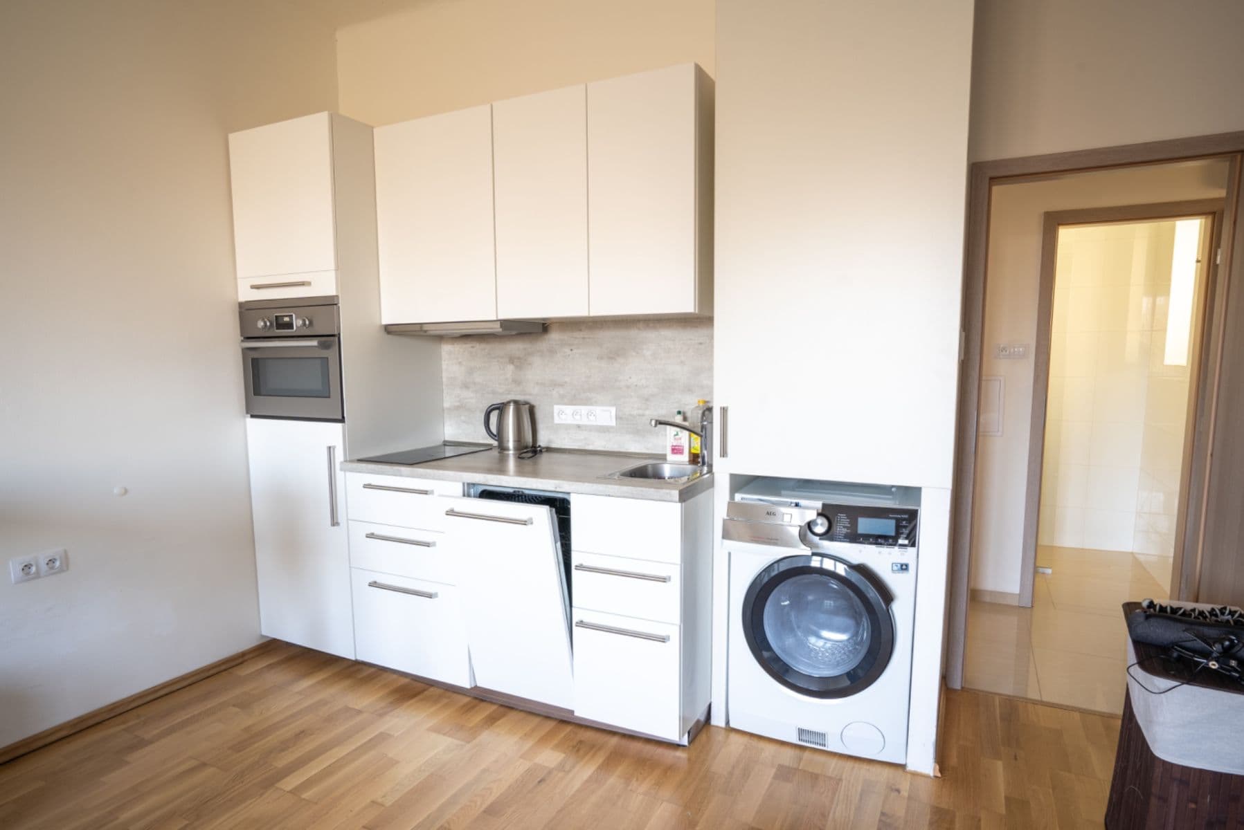 Prodej bytu 2+kk 44 m², Jičínská, Praha, Praha Prodej bytu 2+kk 44 m², Jičínská, Praha, Praha