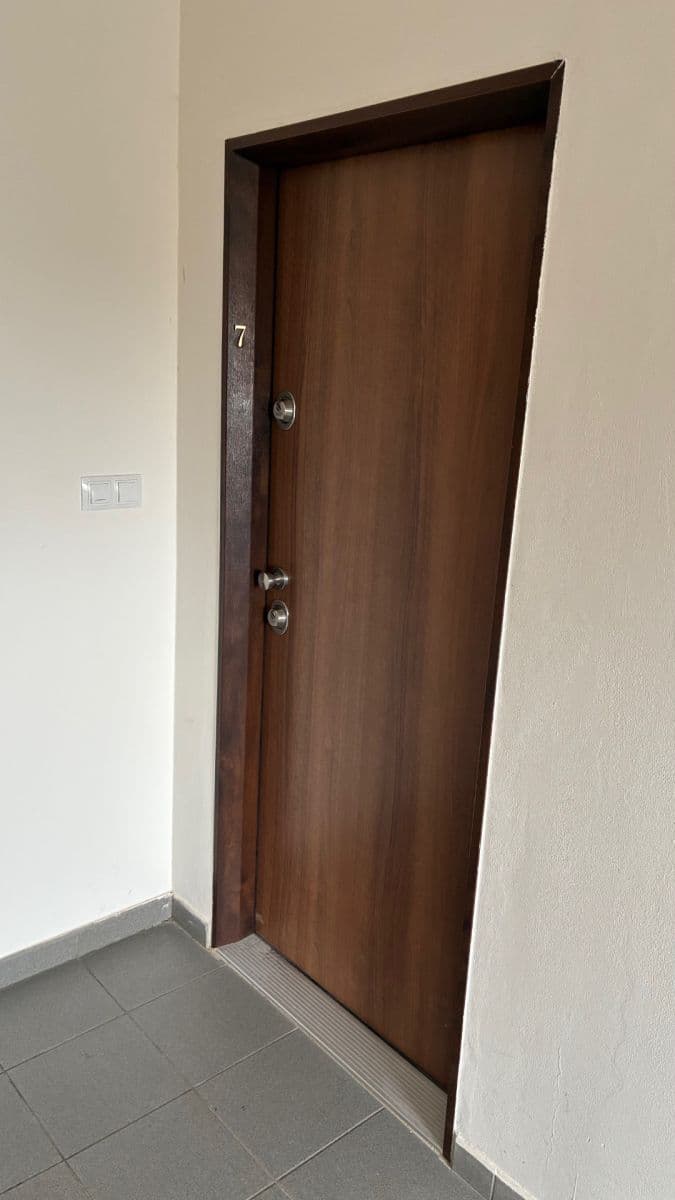 Pronájem bytu 2+kk 54 m², Litovická, Hostivice, Středočeský kraj Pronájem bytu 2+kk 54 m², Litovická, Hostivice, Středočeský kraj