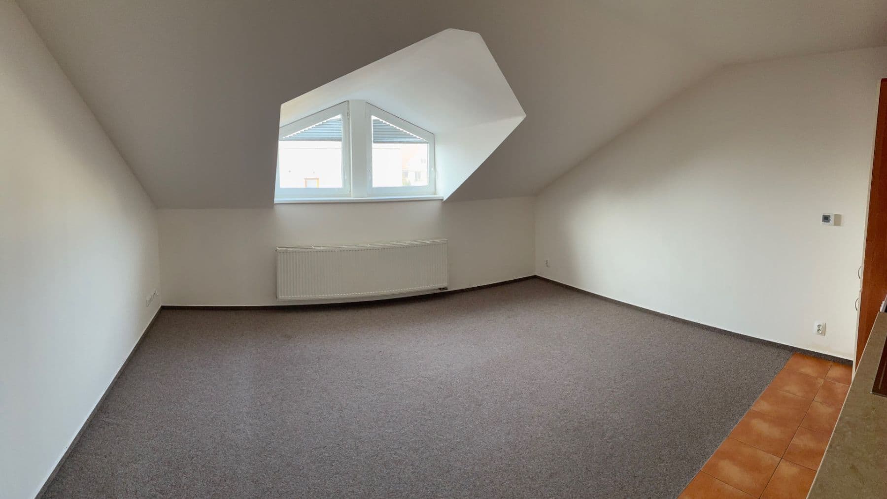 Pronájem bytu 2+kk 54 m², Litovická, Hostivice, Středočeský kraj Pronájem bytu 2+kk 54 m², Litovická, Hostivice, Středočeský kraj