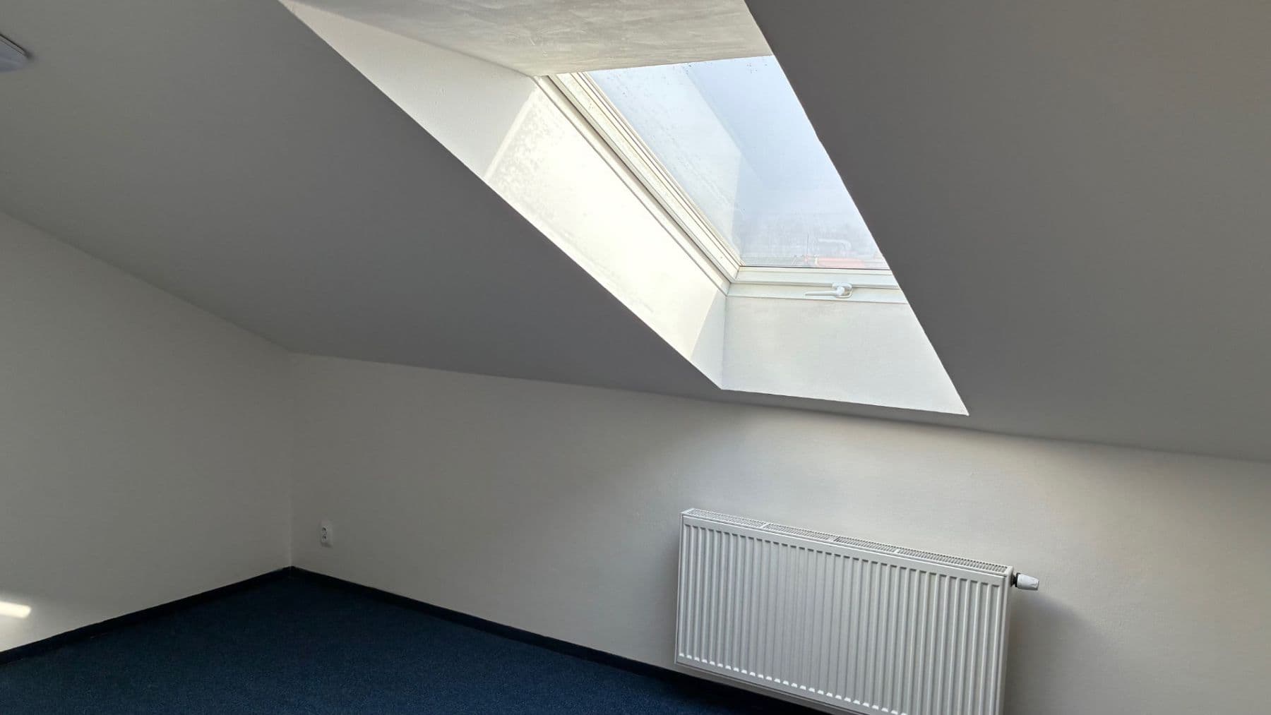 Pronájem bytu 2+kk 54 m², Litovická, Hostivice, Středočeský kraj Pronájem bytu 2+kk 54 m², Litovická, Hostivice, Středočeský kraj