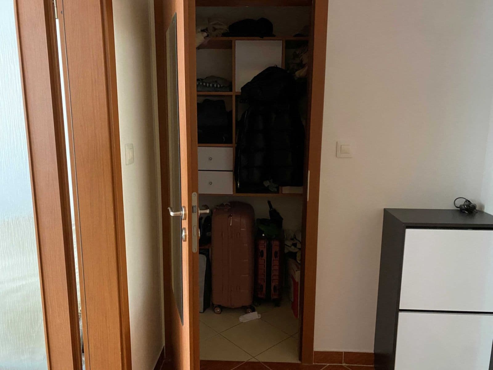 Pronájem bytu 1+kk 37 m², Kabešova, Praha, Praha Pronájem bytu 1+kk 37 m², Kabešova, Praha, Praha