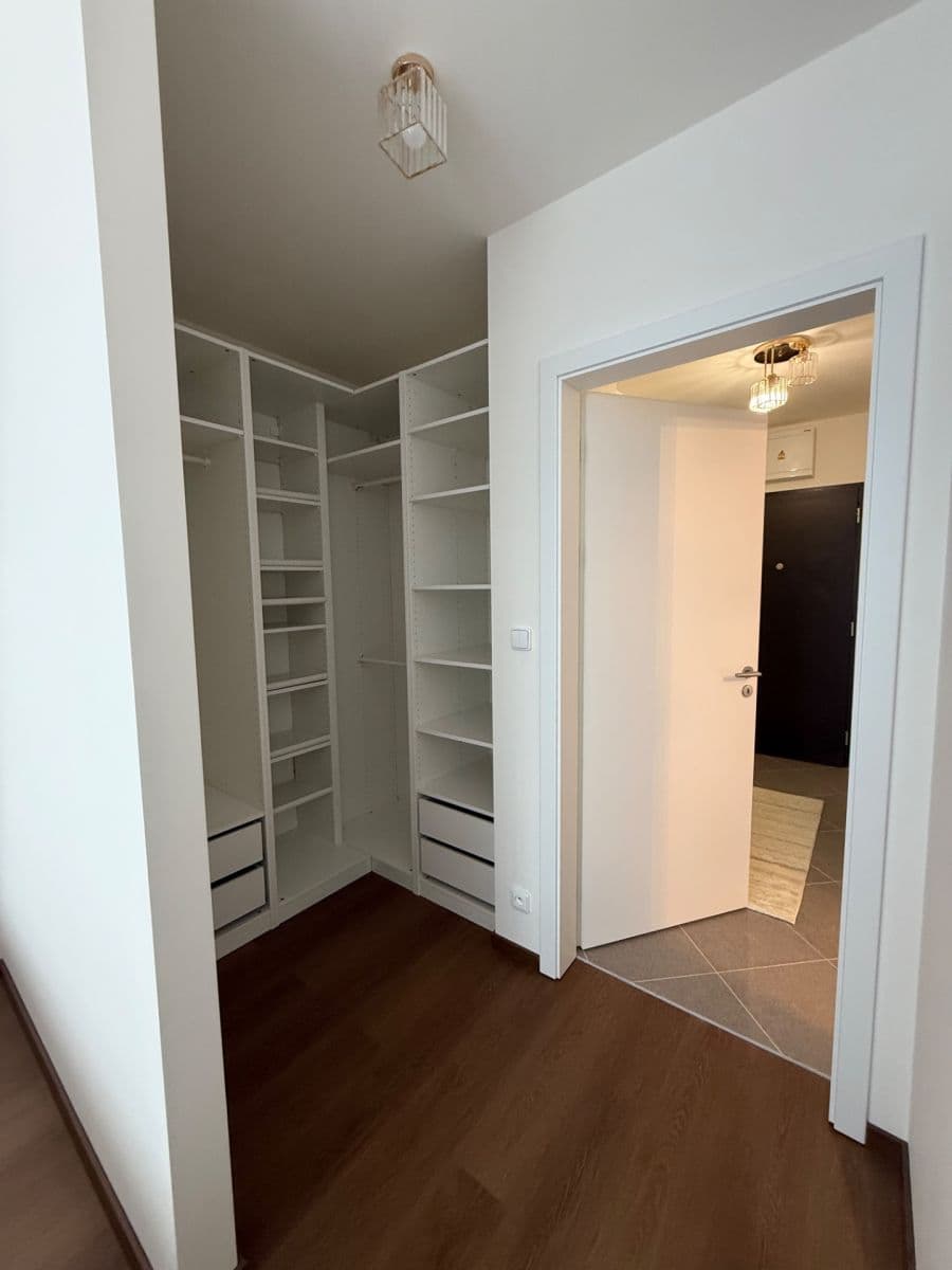 Pronájem bytu 2+kk 51 m², Thomasova, Praha, Praha Pronájem bytu 2+kk 51 m², Thomasova, Praha, Praha