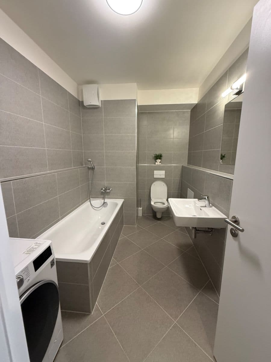 Pronájem bytu 2+kk 51 m², Thomasova, Praha, Praha Pronájem bytu 2+kk 51 m², Thomasova, Praha, Praha