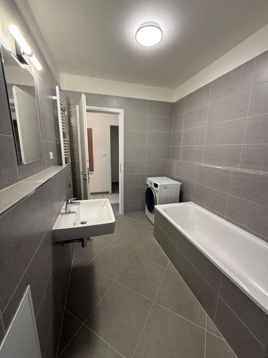 Pronájem bytu 2+kk 51 m², Thomasova, Praha, Praha Pronájem bytu 2+kk 51 m², Thomasova, Praha, Praha