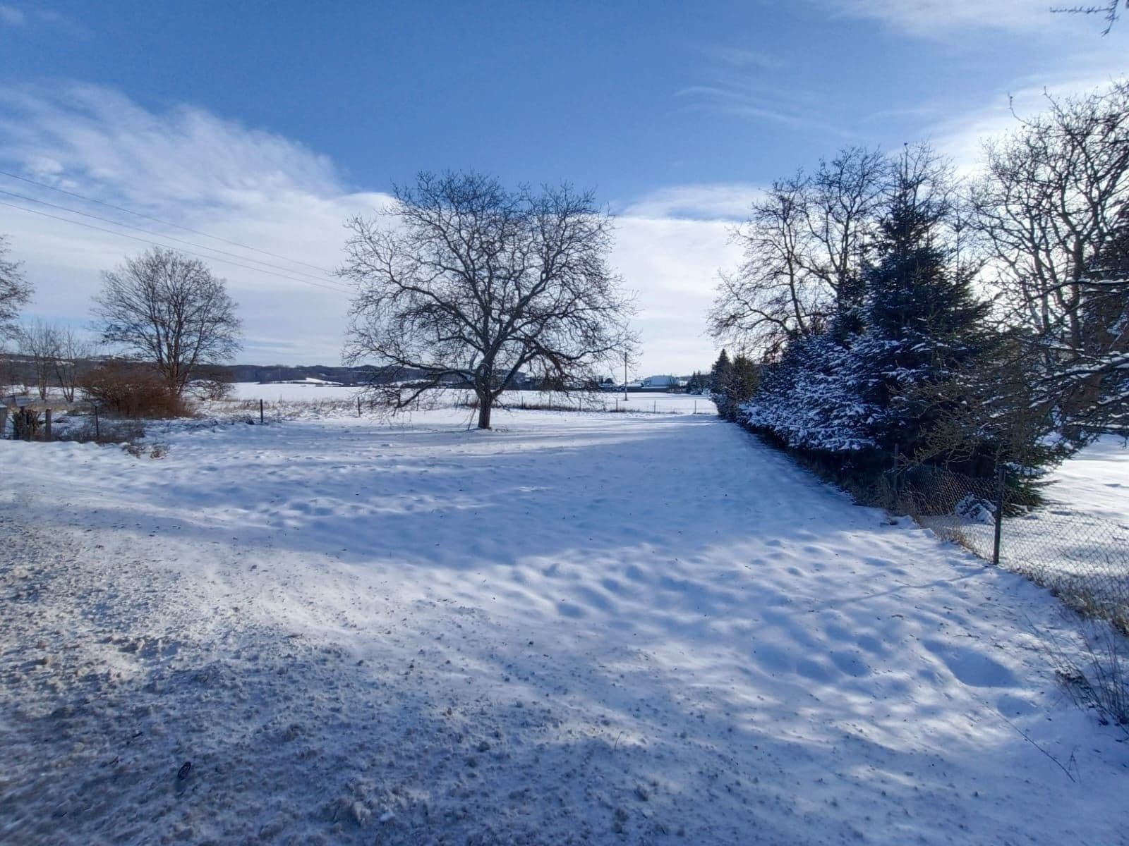 Prodej pozemku 1.008 m², Mnichovo Hradiště, Středočeský kraj Prodej pozemku 1.008 m², Mnichovo Hradiště, Středočeský kraj