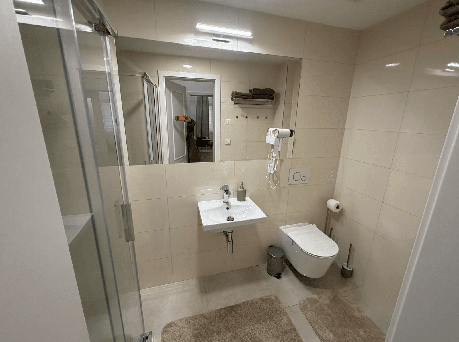 Pronájem domu 56 m², pozemek 56 m², Korunní, Praha, Praha Pronájem domu 56 m², pozemek 56 m², Korunní, Praha, Praha