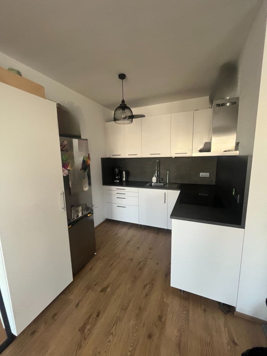 Pronájem bytu 2+kk 57 m², U Vodojemu, Brandýs nad Labem-Stará Boleslav, Středočeský kraj Pronájem bytu 2+kk 57 m², U Vodojemu, Brandýs nad Labem-Stará Boleslav, Středočeský kraj