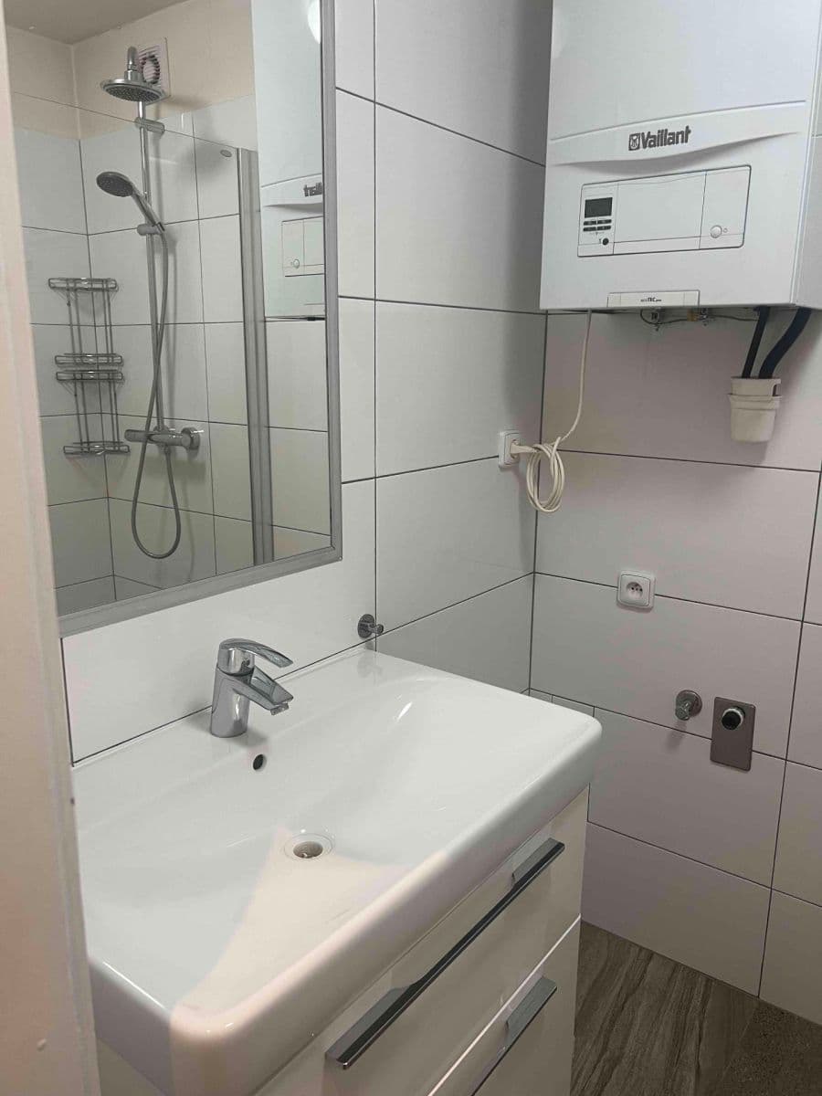 Pronájem bytu 2+1 70 m², Bílkova, Praha, Praha Pronájem bytu 2+1 70 m², Bílkova, Praha, Praha