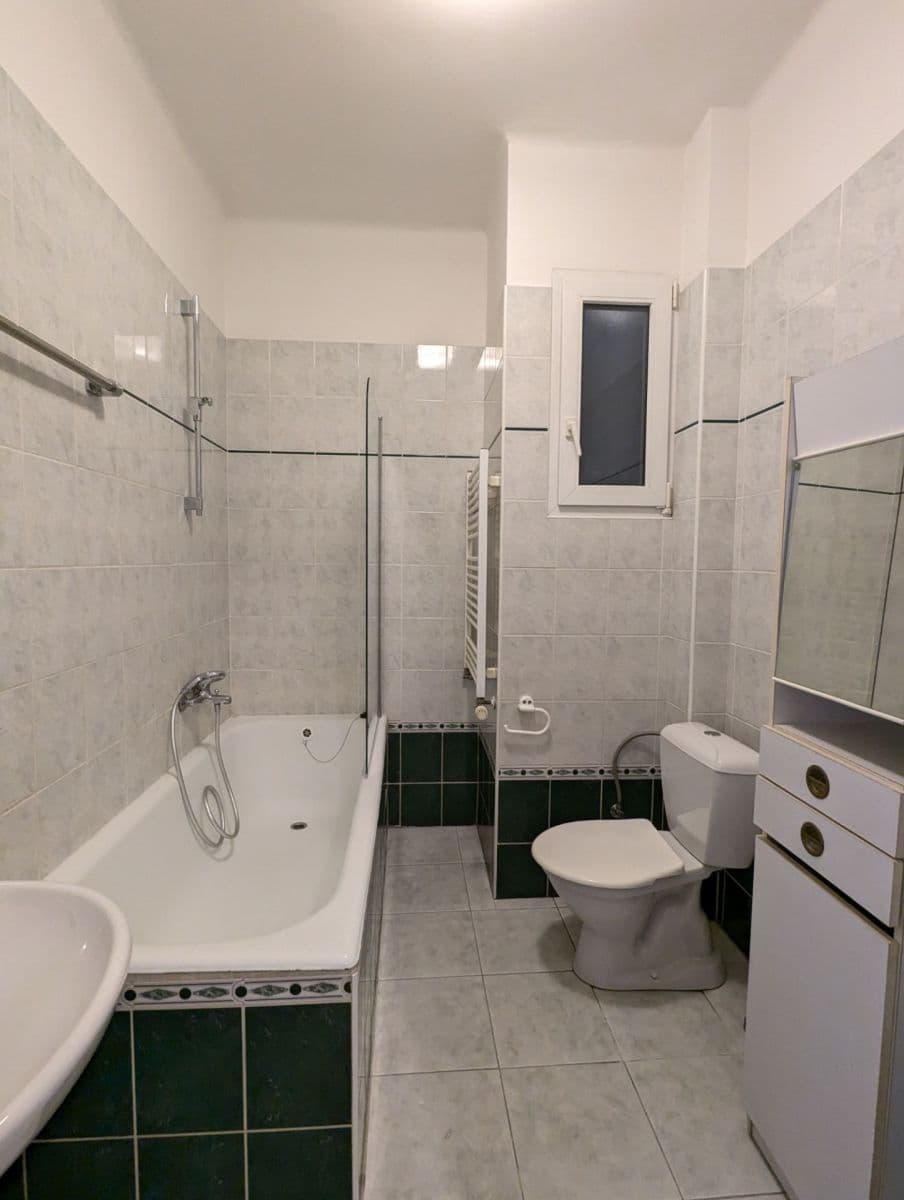 Pronájem bytu 1+1 49 m², Evropská, Praha, Praha Pronájem bytu 1+1 49 m², Evropská, Praha, Praha