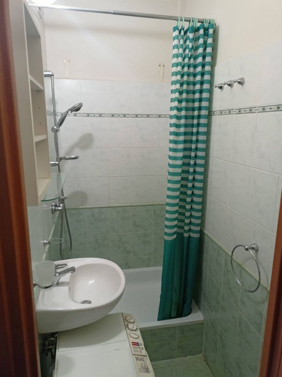 Prodej bytu 1+kk 24 m², Vavřenova, Praha, Praha Prodej bytu 1+kk 24 m², Vavřenova, Praha, Praha
