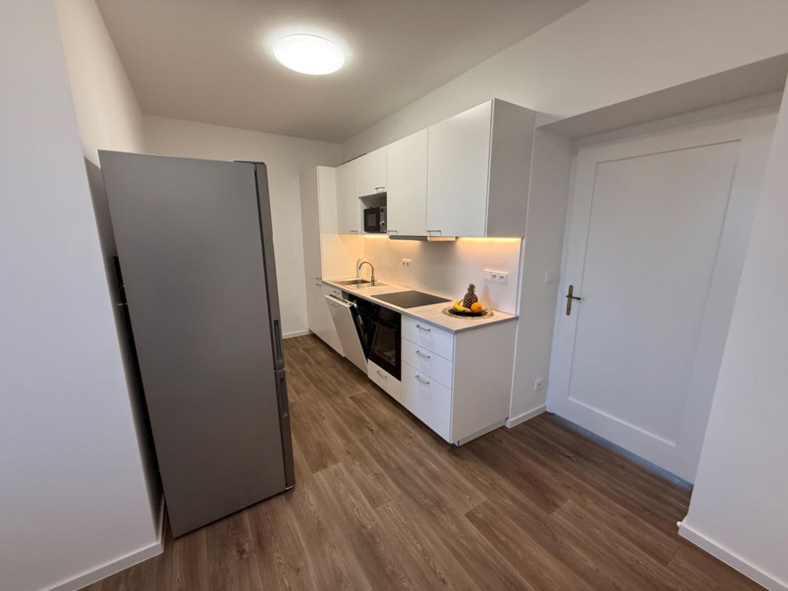 Pronájem bytu 2+kk 45 m², Myslbekova, Ostrava, Moravskoslezský kraj Pronájem bytu 2+kk 45 m², Myslbekova, Ostrava, Moravskoslezský kraj