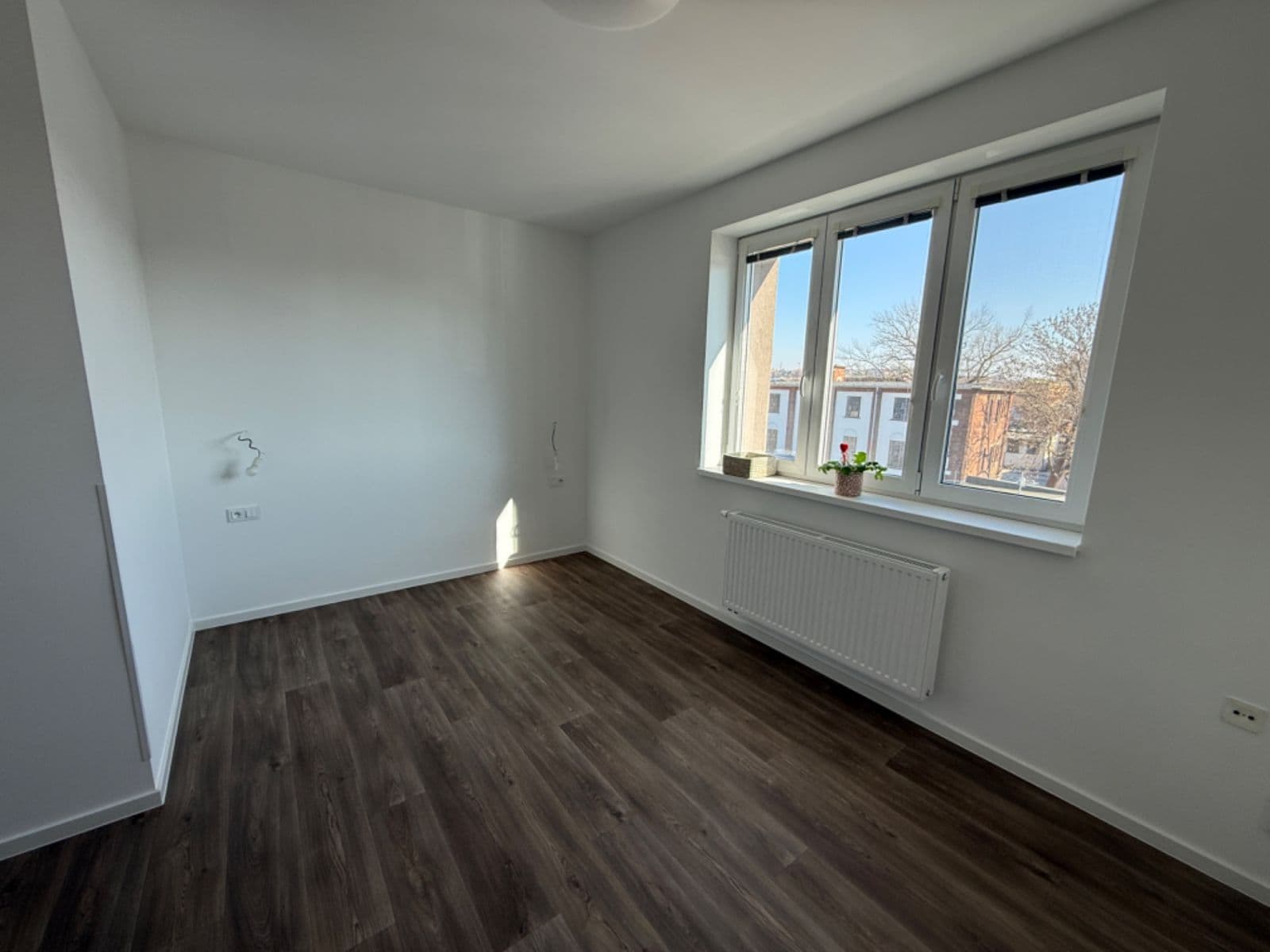 Pronájem bytu 2+kk 45 m², Myslbekova, Ostrava, Moravskoslezský kraj Pronájem bytu 2+kk 45 m², Myslbekova, Ostrava, Moravskoslezský kraj