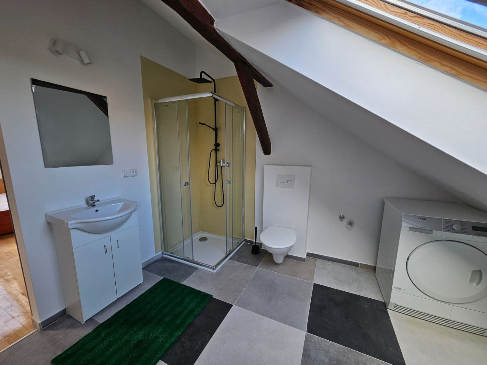 Pronájem bytu 1+kk 62 m², Čejkova, Brno, Jihomoravský kraj Pronájem bytu 1+kk 62 m², Čejkova, Brno, Jihomoravský kraj