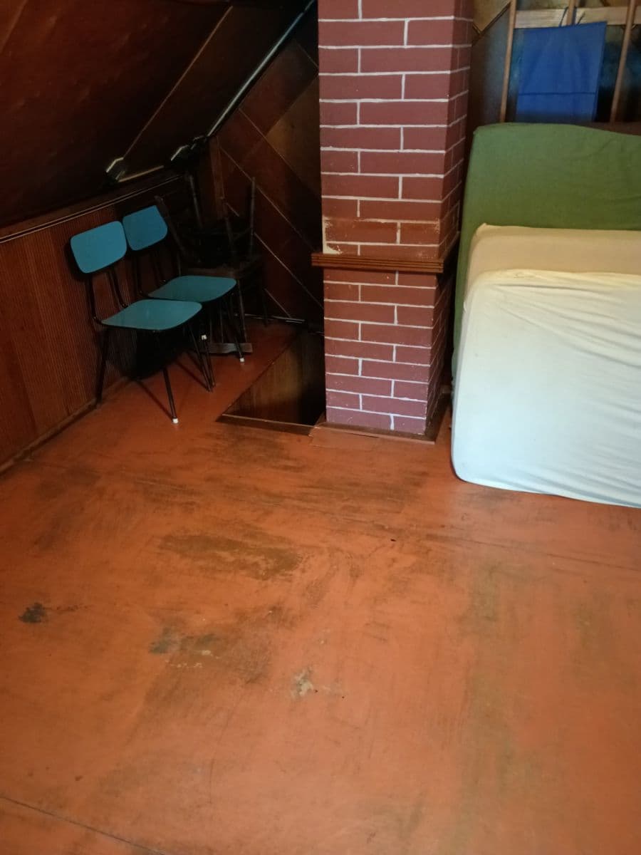 Prodej chaty, chalupy 35 m², pozemek 120 m², Na babách, Petrov, Středočeský kraj Prodej chaty, chalupy 35 m², pozemek 120 m², Na babách, Petrov, Středočeský kraj