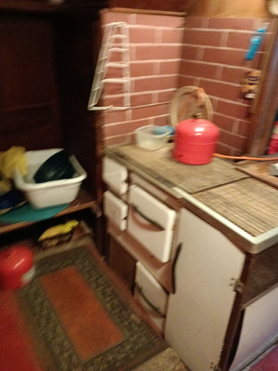 Prodej chaty, chalupy 35 m², pozemek 120 m², Na babách, Petrov, Středočeský kraj Prodej chaty, chalupy 35 m², pozemek 120 m², Na babách, Petrov, Středočeský kraj