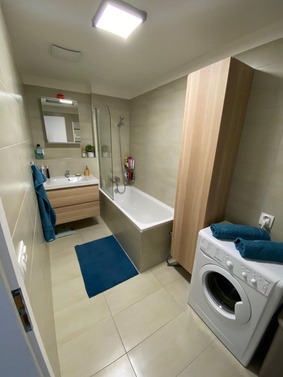 Pronájem bytu 3+kk 74 m², Strnadových, Praha, Praha Pronájem bytu 3+kk 74 m², Strnadových, Praha, Praha