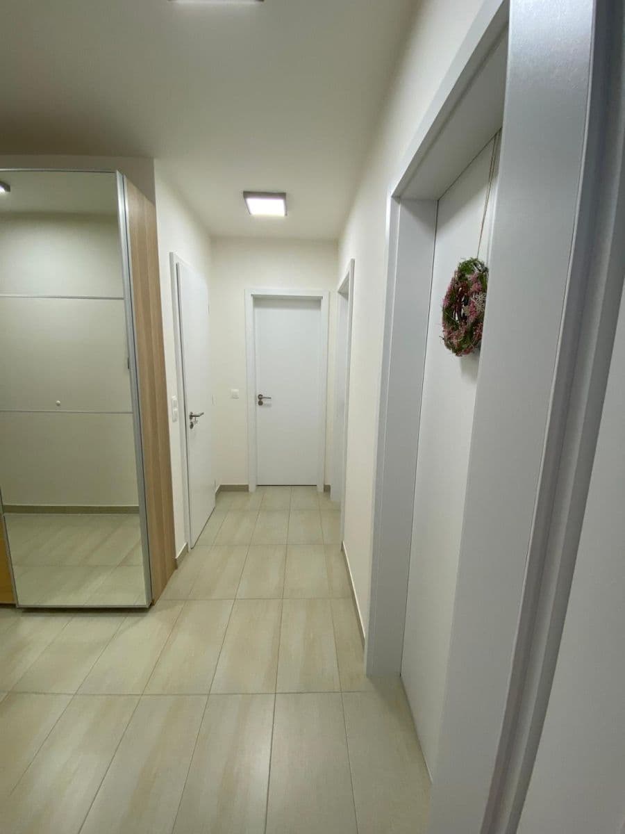 Pronájem bytu 3+kk 74 m², Strnadových, Praha, Praha Pronájem bytu 3+kk 74 m², Strnadových, Praha, Praha