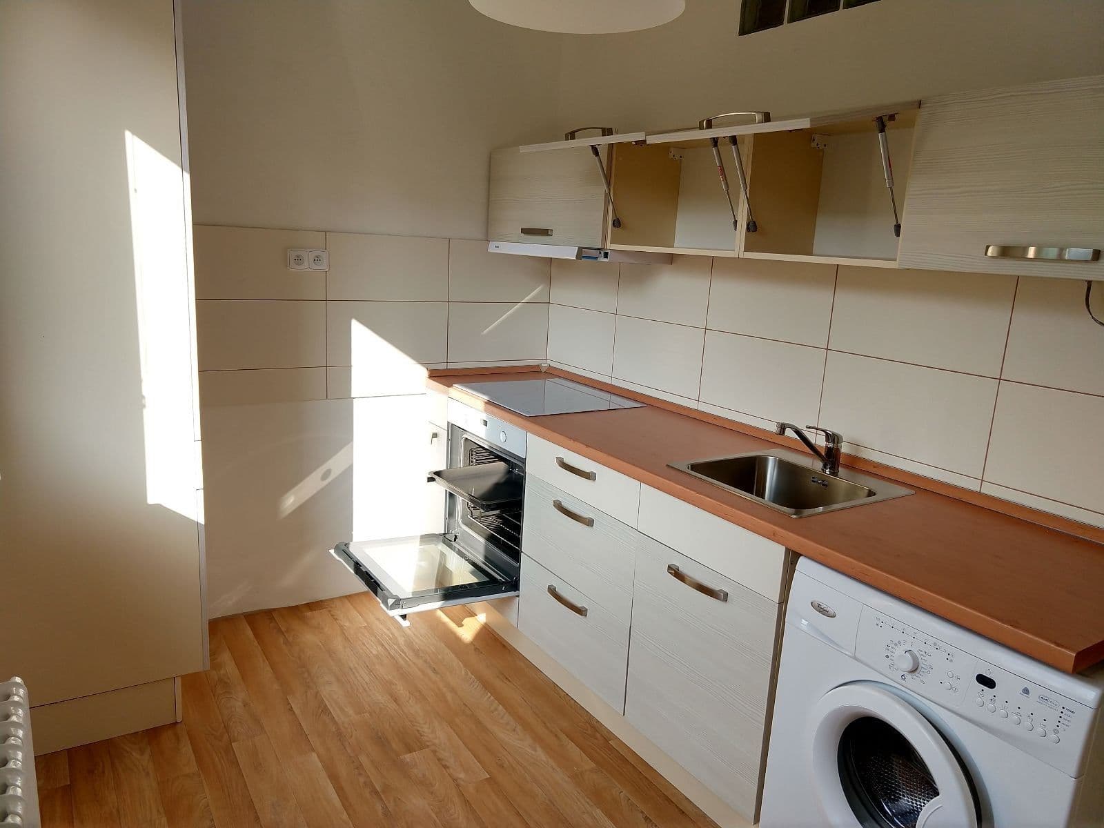 Pronájem bytu 2+1 53 m², Průkopnická, Ostrava, Moravskoslezský kraj Pronájem bytu 2+1 53 m², Průkopnická, Ostrava, Moravskoslezský kraj