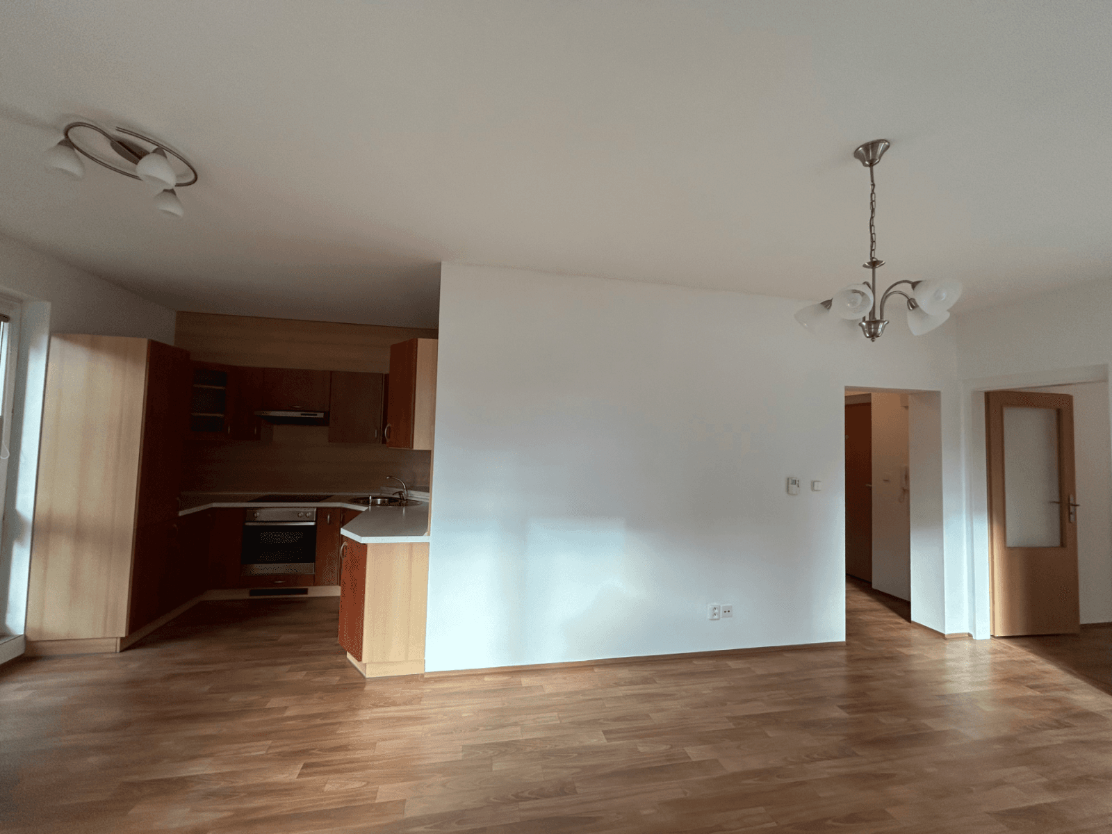 Pronájem bytu 2+kk 51 m², Gen. Peřiny, Hustopeče, Jihomoravský kraj Pronájem bytu 2+kk 51 m², Gen. Peřiny, Hustopeče, Jihomoravský kraj