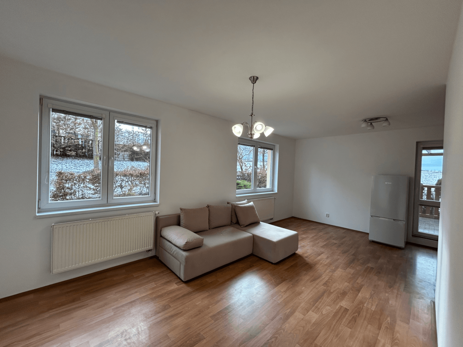 Pronájem bytu 2+kk 51 m², Gen. Peřiny, Hustopeče, Jihomoravský kraj Pronájem bytu 2+kk 51 m², Gen. Peřiny, Hustopeče, Jihomoravský kraj