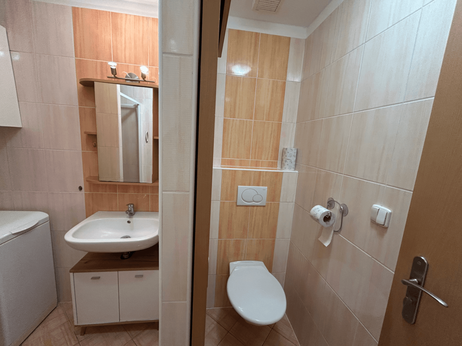 Pronájem bytu 2+kk 51 m², Gen. Peřiny, Hustopeče, Jihomoravský kraj Pronájem bytu 2+kk 51 m², Gen. Peřiny, Hustopeče, Jihomoravský kraj